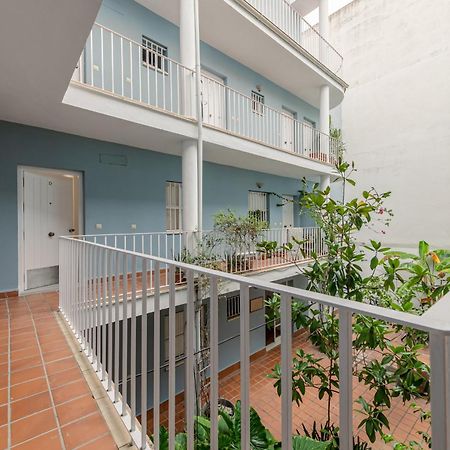 Isg Apartments Becquer Free Parking Inside The Building Sevilla Eksteriør bilde