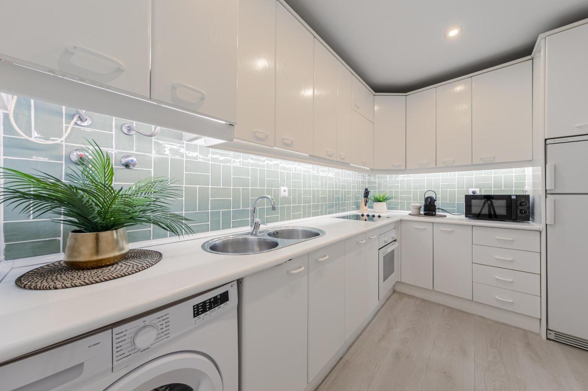 Isg Apartments Becquer Free Parking Inside The Building Sevilla Eksteriør bilde