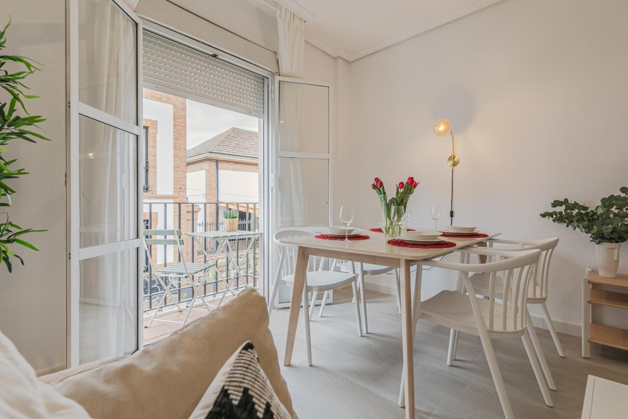 Isg Apartments Becquer Free Parking Inside The Building Sevilla Eksteriør bilde